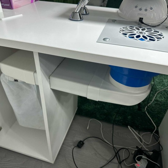 Aspirator manichiura încorporabil puternic cu filtrare sac si tubulatura PVC